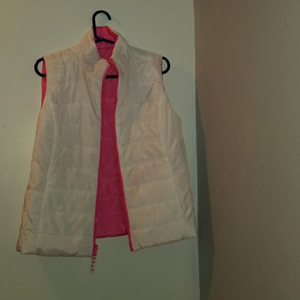 Vest - Picture 3 of 5